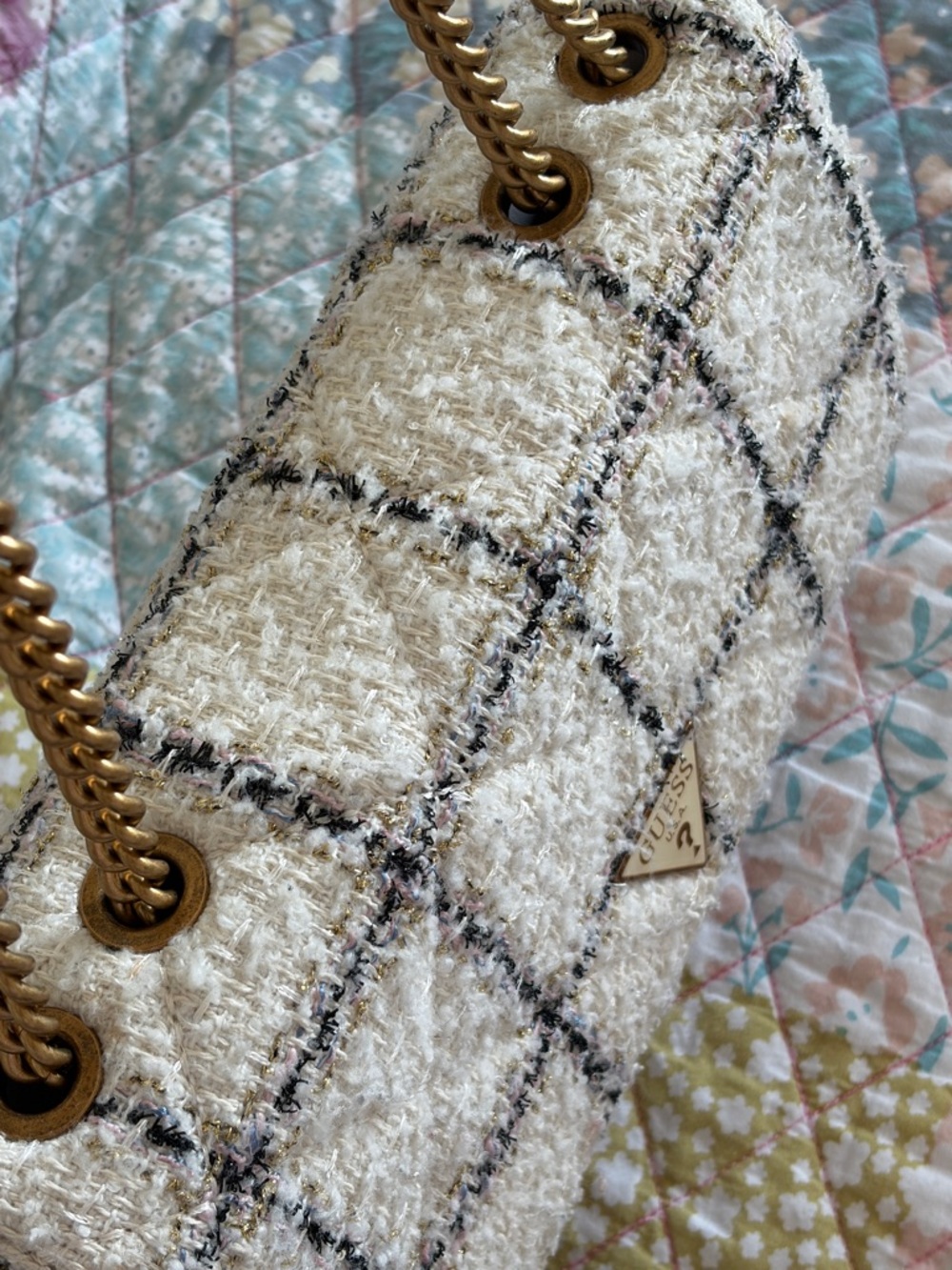 Guess Cream Tweed Shoulder Bag from Paris - Picture 6 of 6